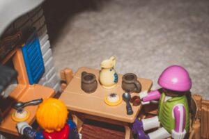 jak zrobić szafę dla lalki barbie