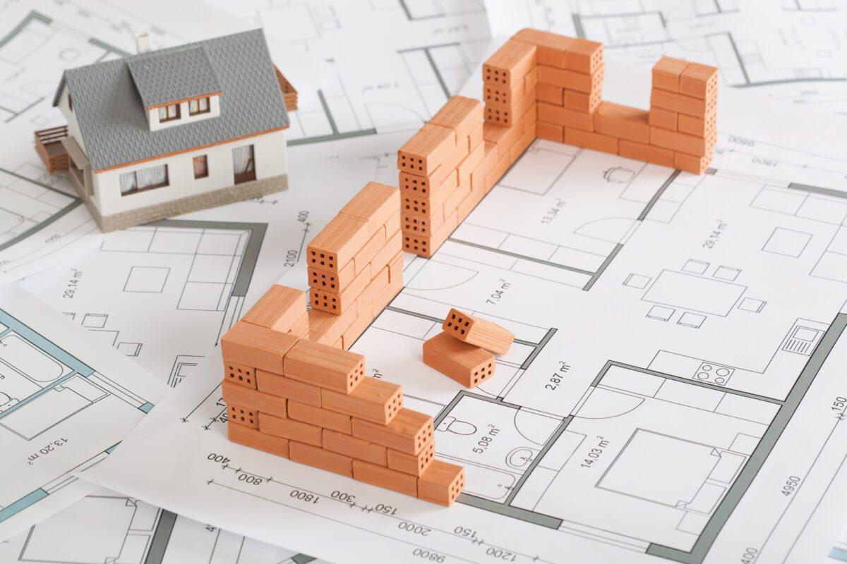 Pozwolenie na budowę w 2023 – rzeczoznawca budowlany podpowiada